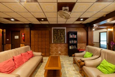 Kata Palace Phuket Hotel – Foto 4